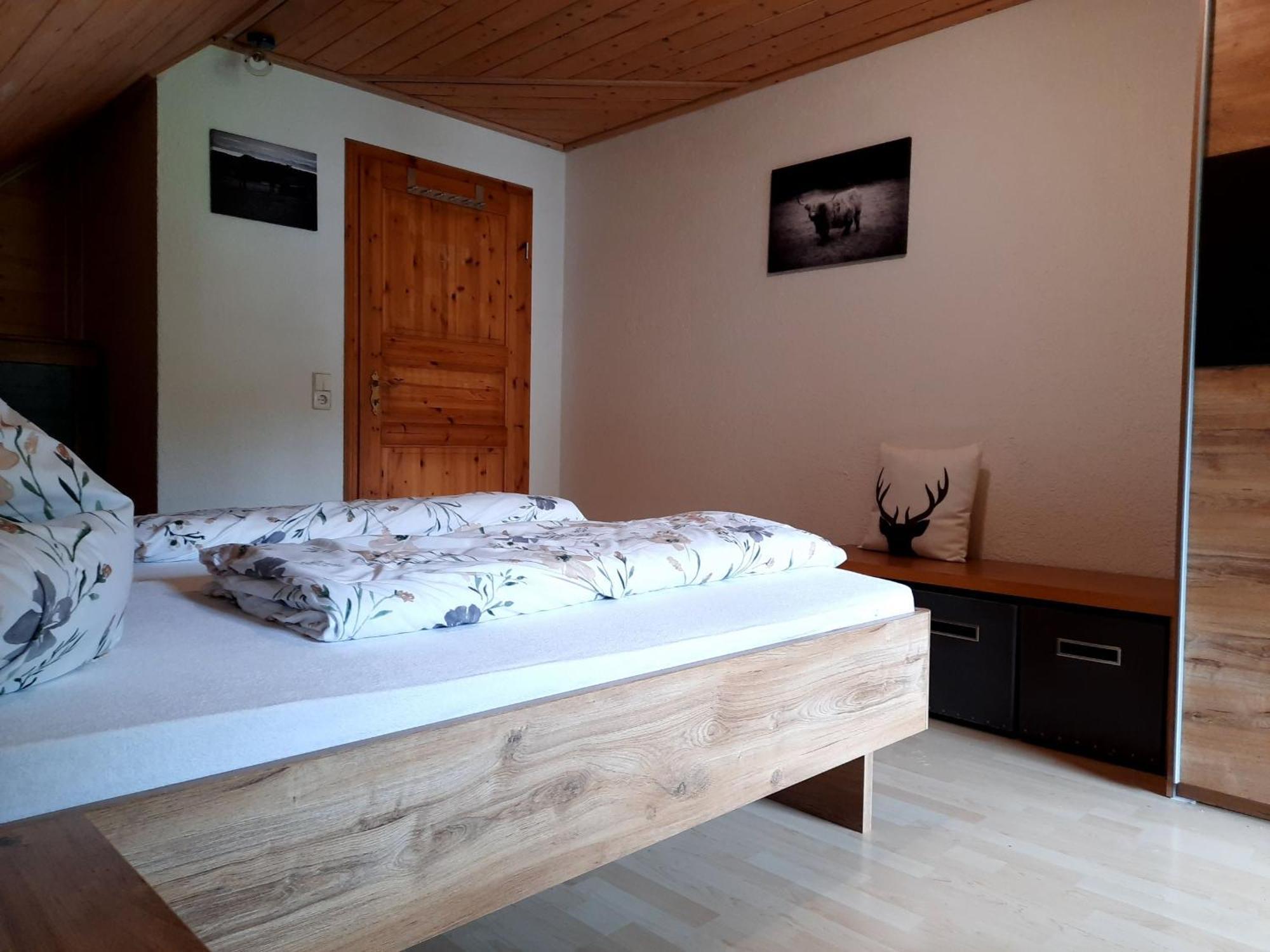 Ferienwohnung Schwarzwaldfeder Todtnau Esterno foto